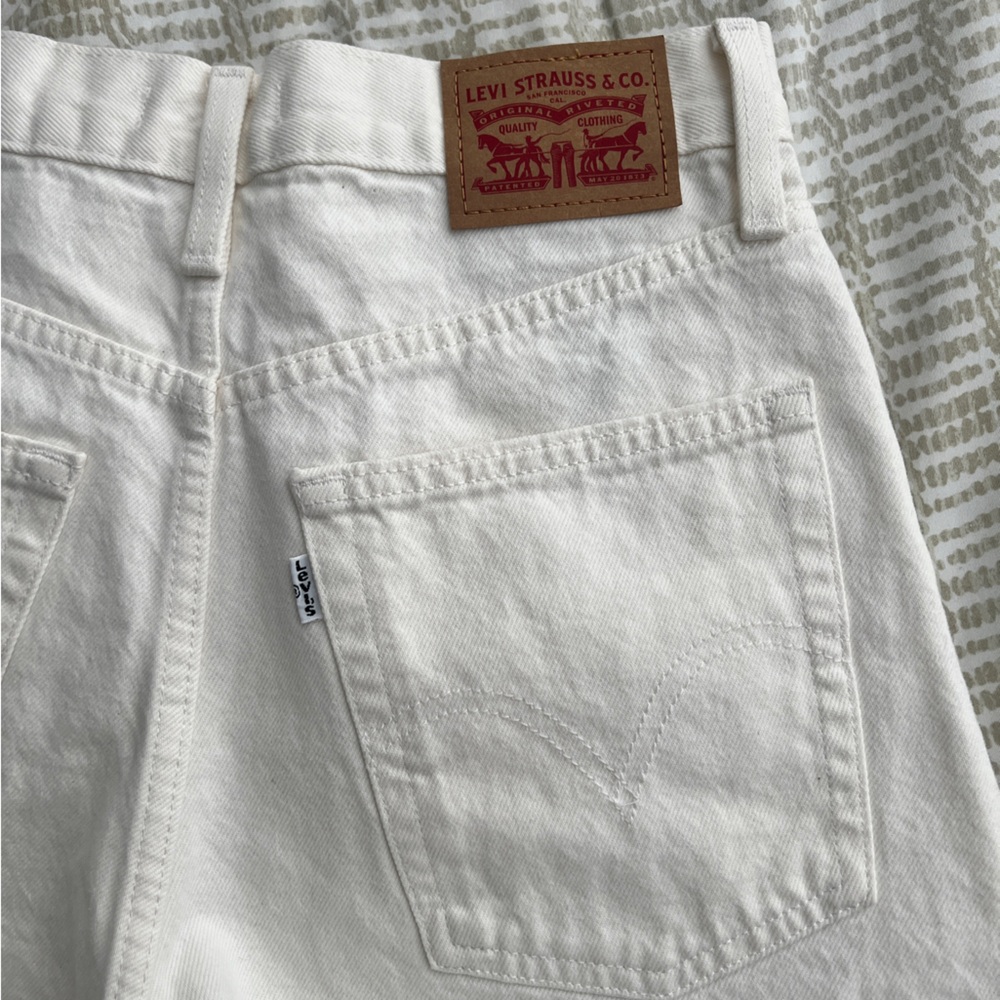 Levis High Waisted Mom Shorts